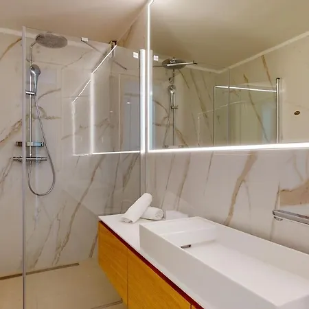 Luxury Zoe Apartamento *