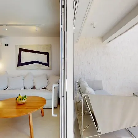 Zoe Apartment Komiza
